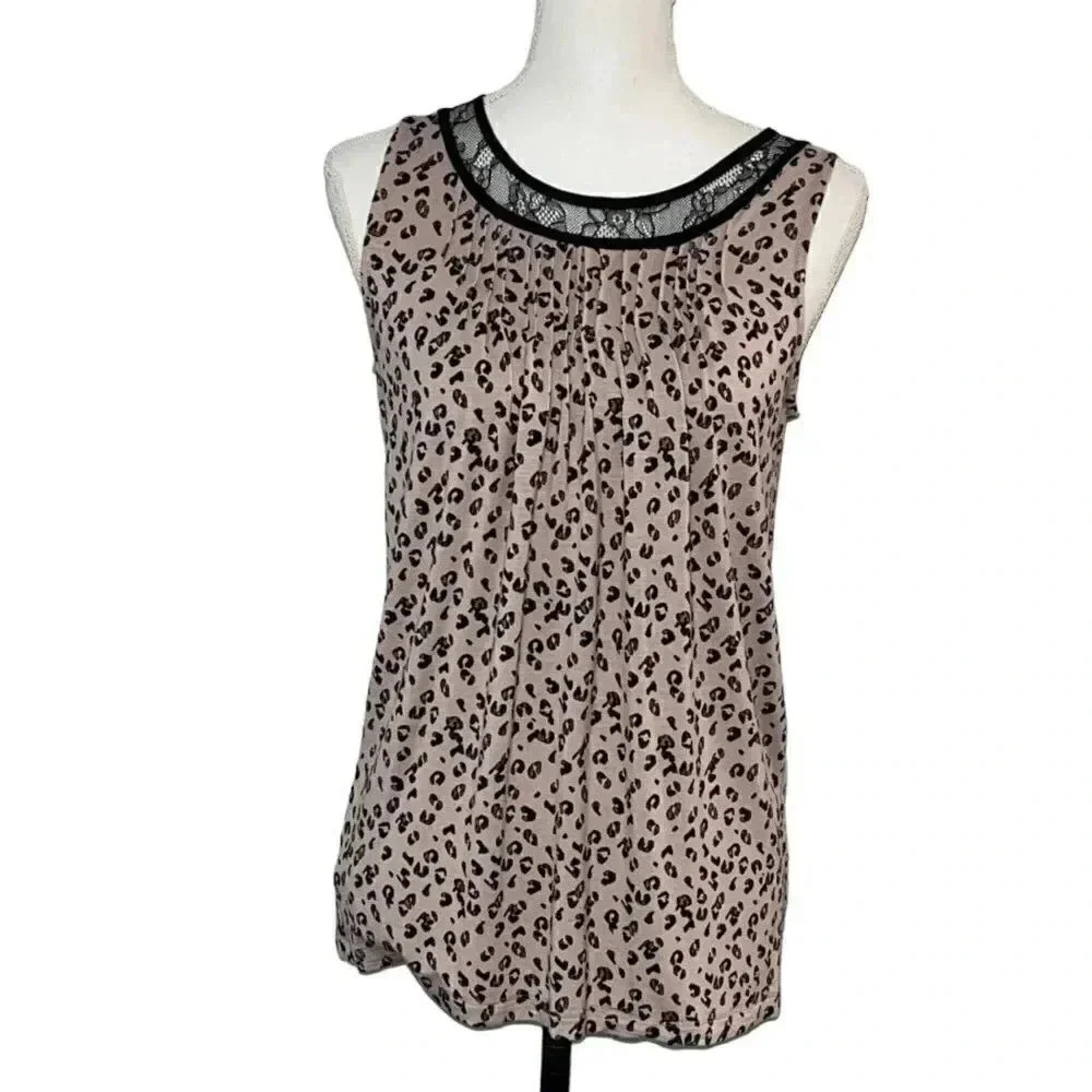 LOFT size M EUC leopard tank with lace accent
